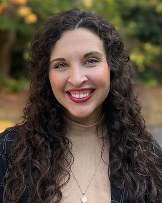 Photo of Lauren Doran, Marriage & Family Therapist Associate in 98125, WA