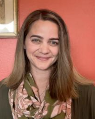 Photo of Holland Pauselius, Licensed Professional Counselor, LPCC