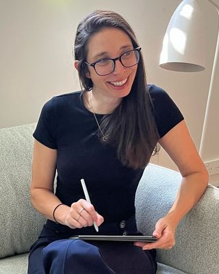 Photo of Carla Van Der Poel, Psychotherapist, PACFA