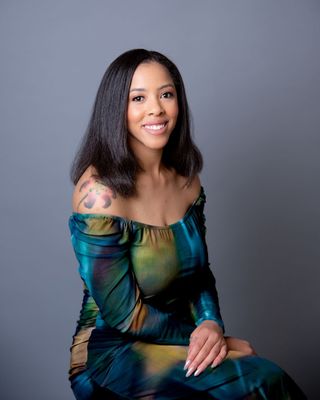 Photo of Jade Glymph, AMFT, Marriage & Family Therapist Associate