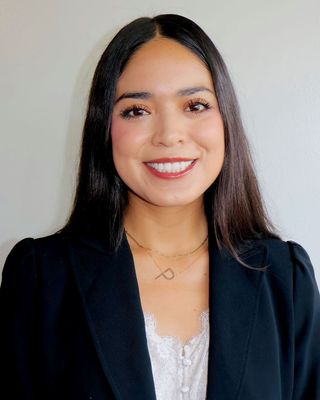 Photo of Paola Montoya, AMFT, Pre-Licensed Professional