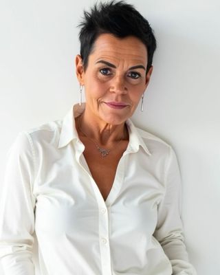 Photo of Dr. Jennifer Ann Guinta - Dr. Jen Psychological Services, Counselor, PsyD, LMHC