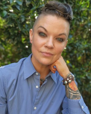 Photo of Hendrix Scott, Marriage & Family Therapist, MA, LMFT, CST