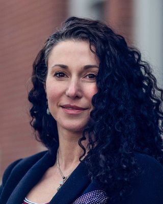 Photo of Zina Krivoruk, Clinical Social Work/Therapist, LCSW, CHT
