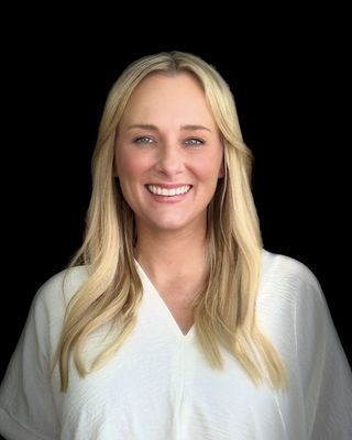 Photo of Courtney Lee, Psychiatric Nurse Practitioner, PMHNP