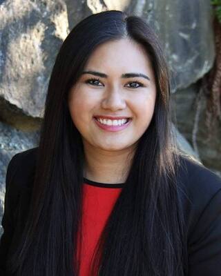 Photo of Catherine Filoteo, Counselor in Bellevue, WA