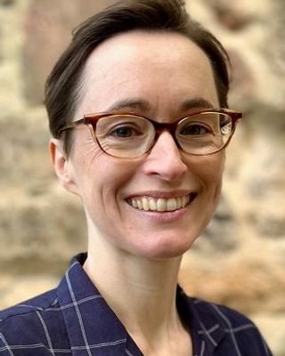 Photo of Azima Ryan, Psychotherapist, MSc, MUKCP