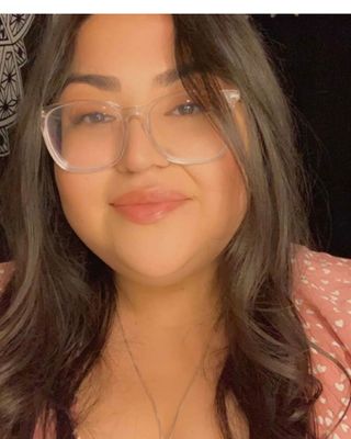 Photo of Yessenia Barajas, Pre-Licensed Professional, MSW, ACSW