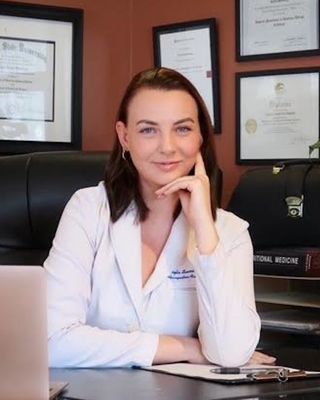 Photo of Dr. Kayla Dawn Sumberg, NMD