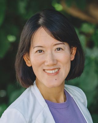 Photo of Jane Zhu - Jane Zhu: Anxiety, Trauma, and Couple Therapy, Marriage & Family Therapist Associate, MSMFT, MA, Bilingual