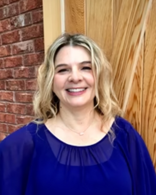 Photo of Janel Falvey, Licensed Professional Counselor, LPC
