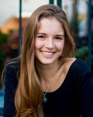 Photo of Sophie Restall, Associate Marriage & Family Therapist, AMFT, ATR-P