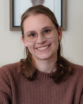 Photo of Elissa Tanda, Licensed Professional Counselor, LPC