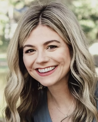 Photo of Lauren Darby, Clinical Social Work/Therapist, LCSW