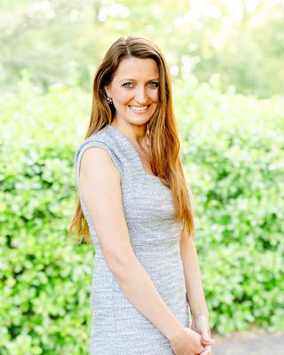 Photo of Amanda McHarg, Psychiatric Nurse Practitioner, PMHNP
