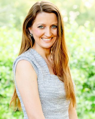 Photo of Amanda McHarg, Psychiatric Nurse Practitioner, PMHNP
