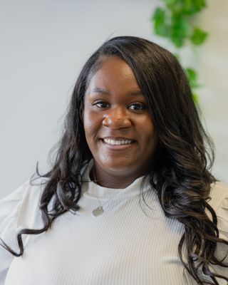 Photo of Kiana Porter, Clinical Social Work/Therapist, MSW, LSW
