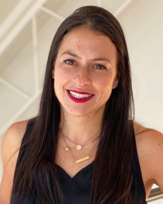 Photo of Natalie Finegood Goldberg, Marriage & Family Therapist, MA, LMFT, CST-S