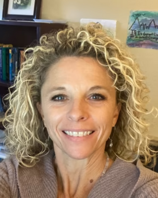 Photo of Tina Gibson, Marriage & Family Therapist, LMFT