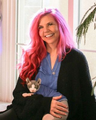 Photo of Kelsey Karr, Clinical Social Work/Therapist, Trauma, LCSW