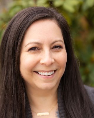 Photo of Kira Dorrian, Pre-Licensed Professional, LMHC-I