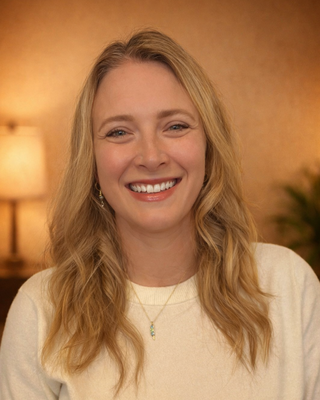 Photo of Alyssa Van Boxmeer, Marriage & Family Therapist, LMFT