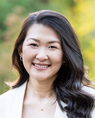 Photo of Sarah Zheng, Psychiatrist in Poulsbo, WA