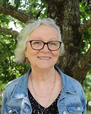 Photo of Elly Bos - EllyCS, Counsellor