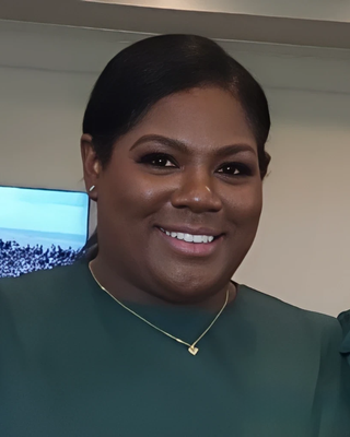 Photo of Sharell Warren-Veal, Licensed Professional Counselor, LPC