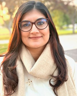 Photo of Aimen Bukhari, Marriage & Family Therapist, LMFT, LPCC
