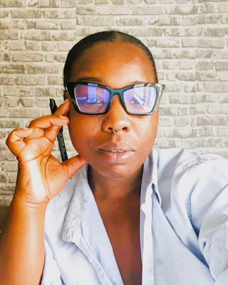 Photo of Asha Henson, Clinical Social Work/Therapist, MSW, LICSW
