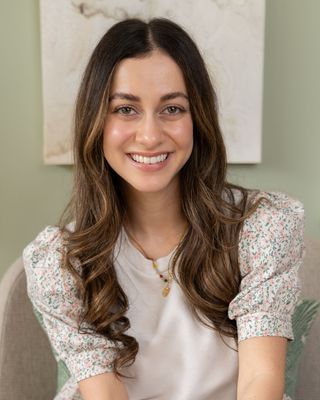 Photo of Tara Montazeri, Marriage & Family Therapist, LMFT