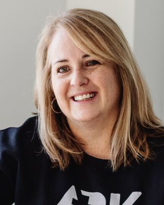 Photo of Melanie Waddell, Counsellor, LCT, CCC
