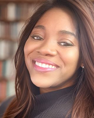 Photo of Sarah Casola, Psychiatric Nurse Practitioner