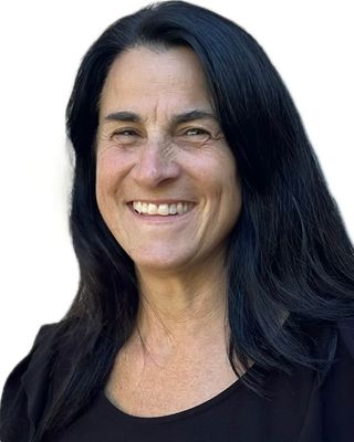 Photo of Lisa Lunski, Registered Social Worker, MSW, RSM