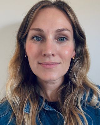 Photo of Zoe Fergusson, Counsellor, MBACP