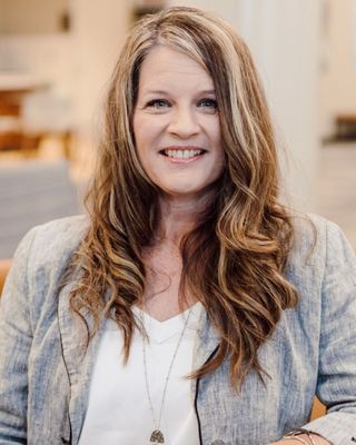 Photo of Lisa Davoux, Licensed Professional Counselor, MA, LPC, QMHP