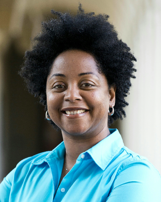 Photo of Vivian Tamkin, Psychologist, LCP