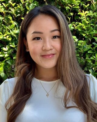Photo of Jessie Bian-Jie Chen, Counsellor in Downtown, Vancouver, BC