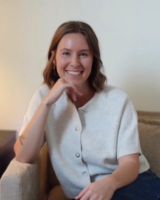 Photo of Octavia Henry, Marriage & Family Therapist, MA, LMFT