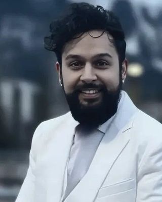 Photo of Parmvir Panesar, Counsellor, MA, CCC, BHSc