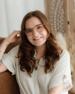 Photo of Ally Wallace, Licensed Professional Counselor, LPC, MHSP, NCC