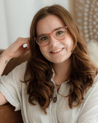 Photo of Ally Wallace, Licensed Professional Counselor, LPC, MHSP, NCC