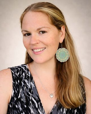 Photo of Kimberley Timalsina - Fancy Therapy, Registered Psychotherapist (Qualifying)