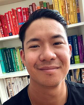 Photo of Roy Mong, Pre-Licensed Professional