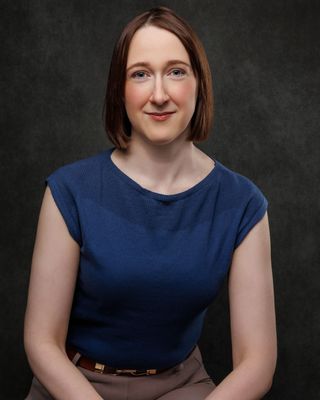 Photo of Rianna Ragle, Clinical Social Work/Therapist, LISW, BCSP