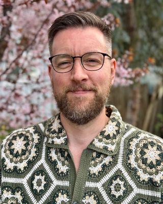 Photo of Dr. Theo Zigelnik Stewart-Franzen, Psychologist, PsyD