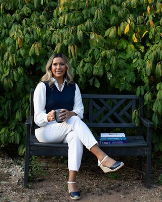 Photo of Stefany Pedroza, Clinical Social Work/Therapist, LISW-CP, LCSW