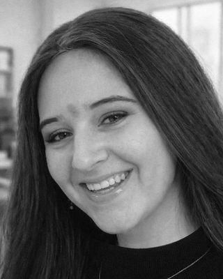 Photo of Tova Rapaport, LMSW