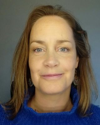 Photo of Katherine Poole - Sussex Psychologist-Katherine Poole, MSc, HCPC - Couns. Psych., Psychologist